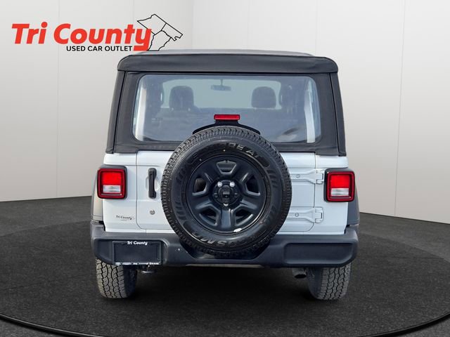 Used 2018 Jeep Wrangler Unlimited Sport AWD/4WD image 7