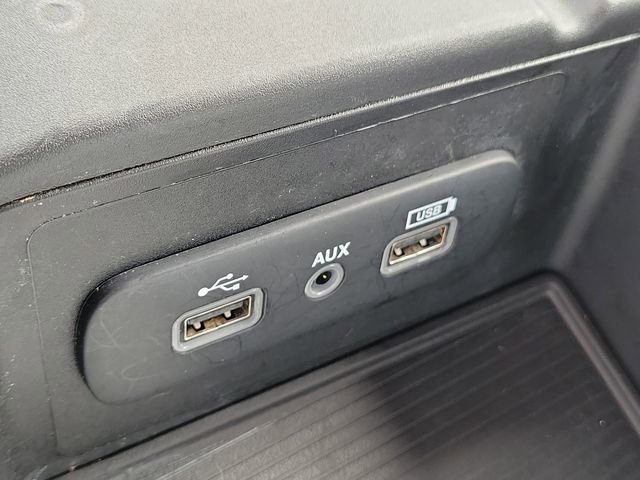 Used 2024 RAM 1500 Classic SLT image 31