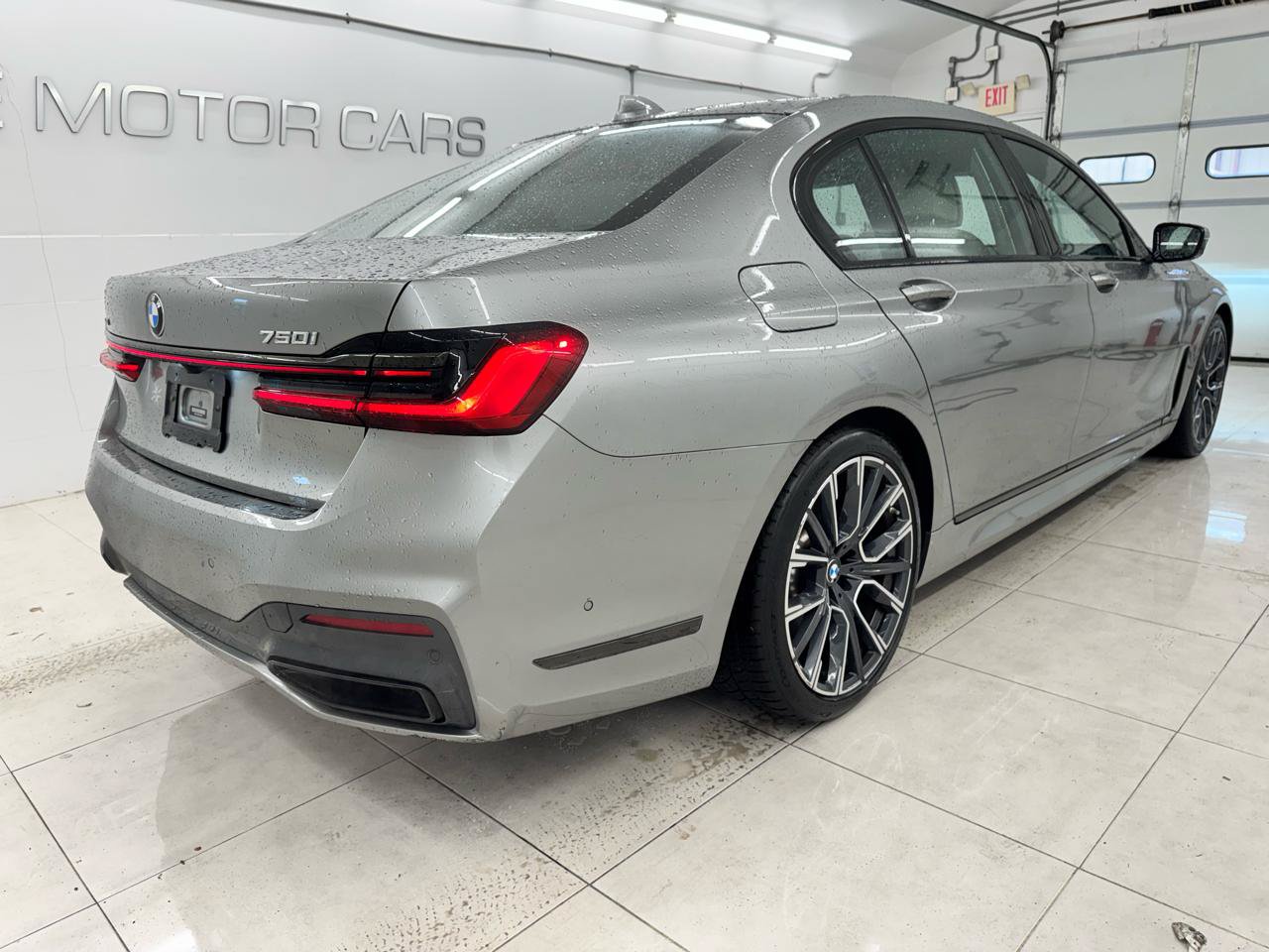 Used 2021 BMW 750i xDrive w/ Executive Package AWD/4WD image 5