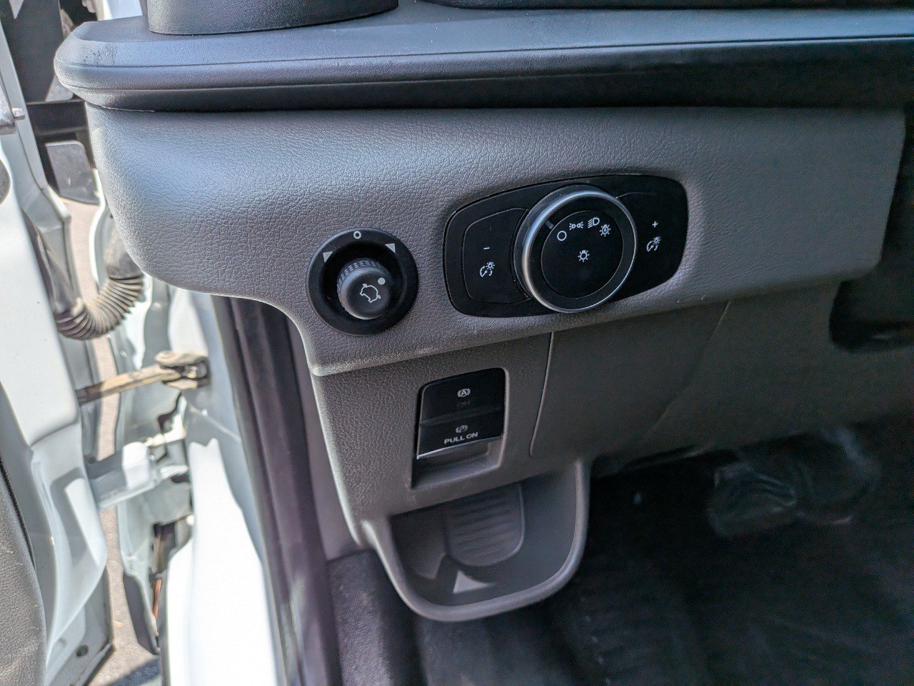 Used 2023 Ford Transit 350 XL RWD image 28