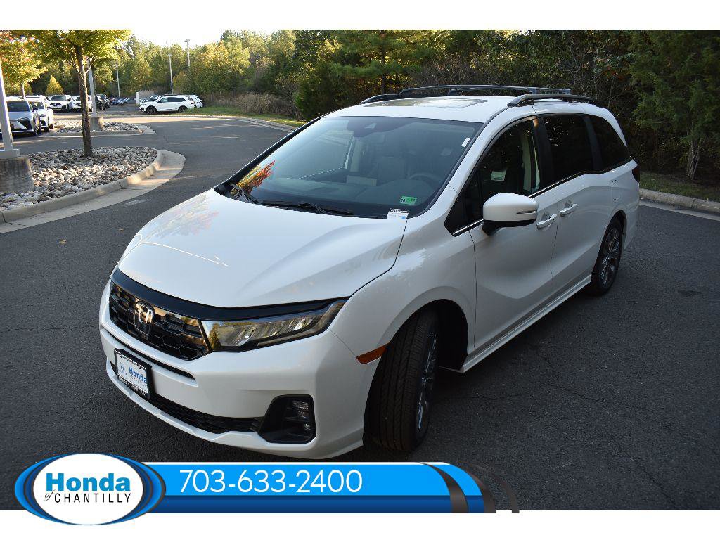 New 2026 Honda Odyssey Touring image 4