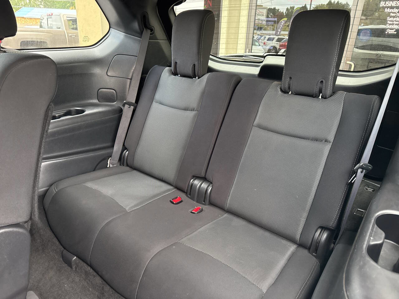 Used 2018 Nissan Pathfinder S image 18