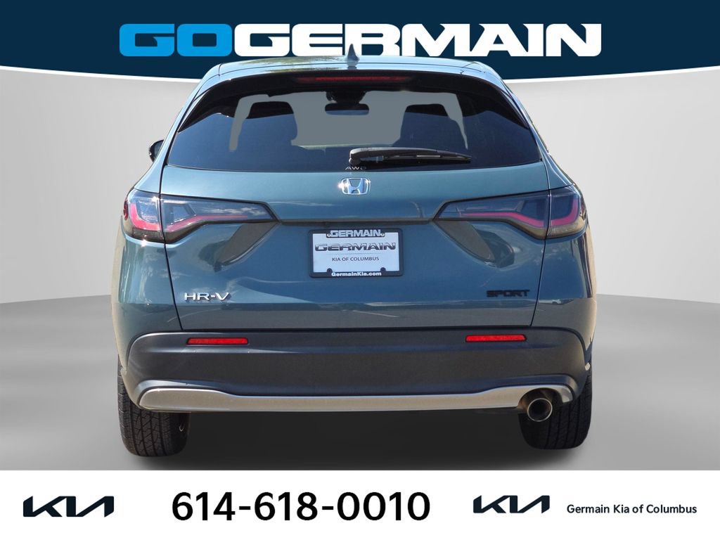 Used 2023 Honda HR-V Sport image 9