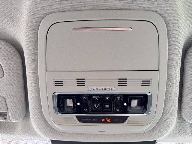 New 2026 Lincoln Nautilus Reserve w/ Jet Appearance Package AWD/4WD image 33