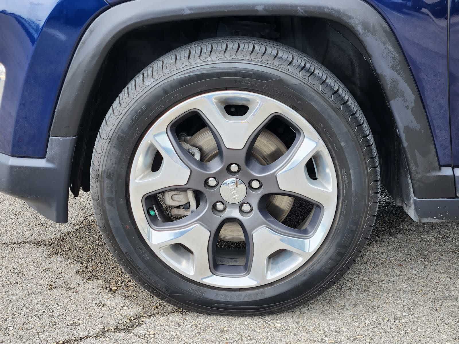 Used 2019 Jeep Compass Limited FWD image 9