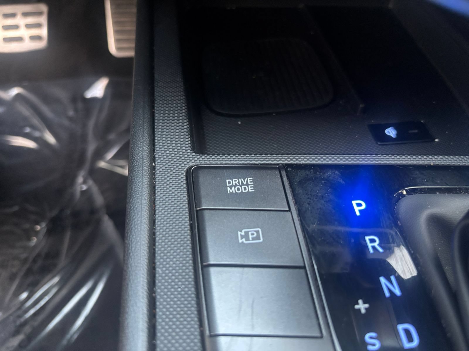 Used 2026 Hyundai Elantra Sport FWD image 18