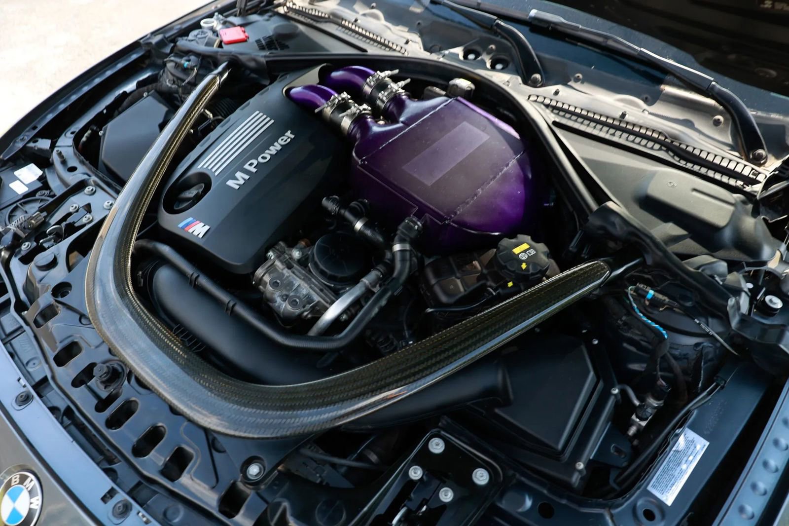 Used 2015 BMW M4 Convertible image 55