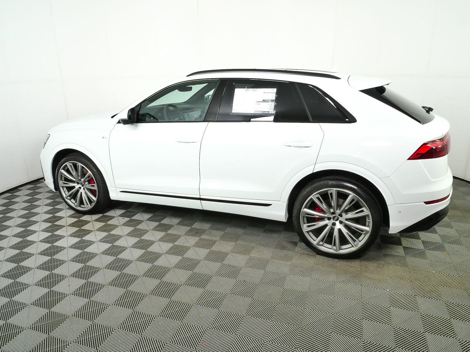 New 2027 Audi Q8 Prestige AWD/4WD image 27