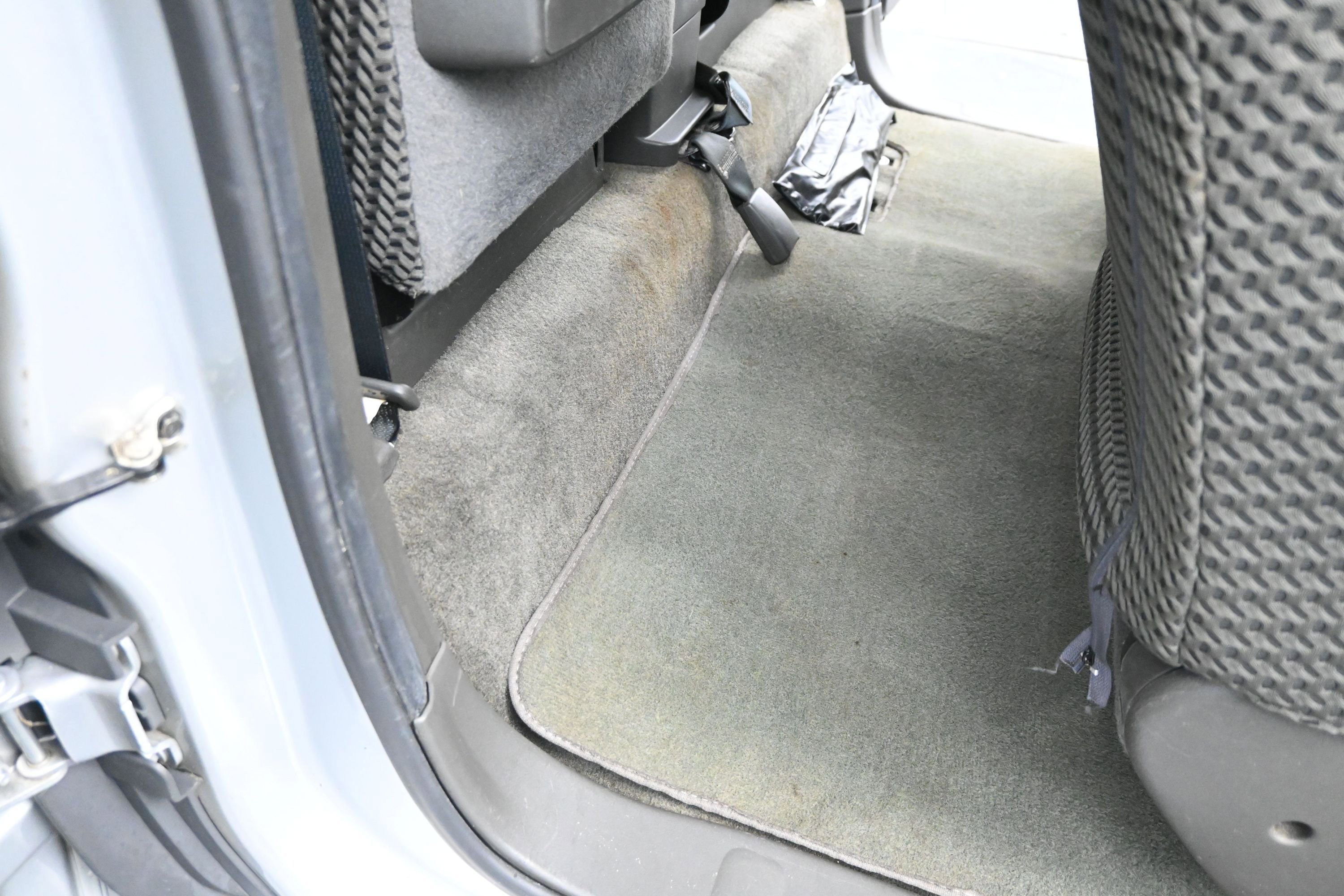 Used 2017 Nissan Frontier SV RWD image 19