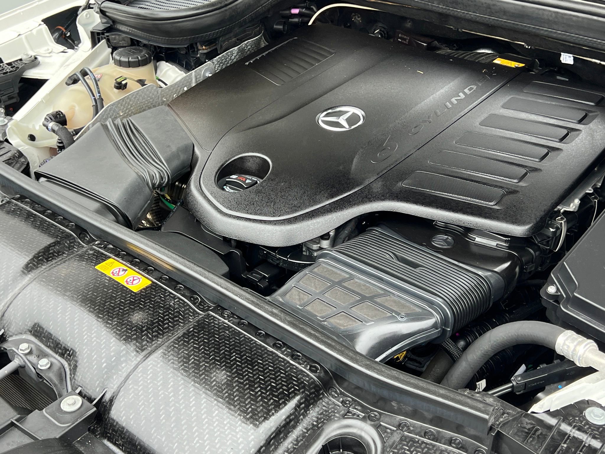 Used 2024 Mercedes-Benz GLS 450 4MATIC image 37