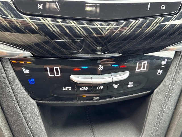 Certified 2023 Cadillac XT6 Premium Luxury w/ LPO, Floor Liner Package image 23