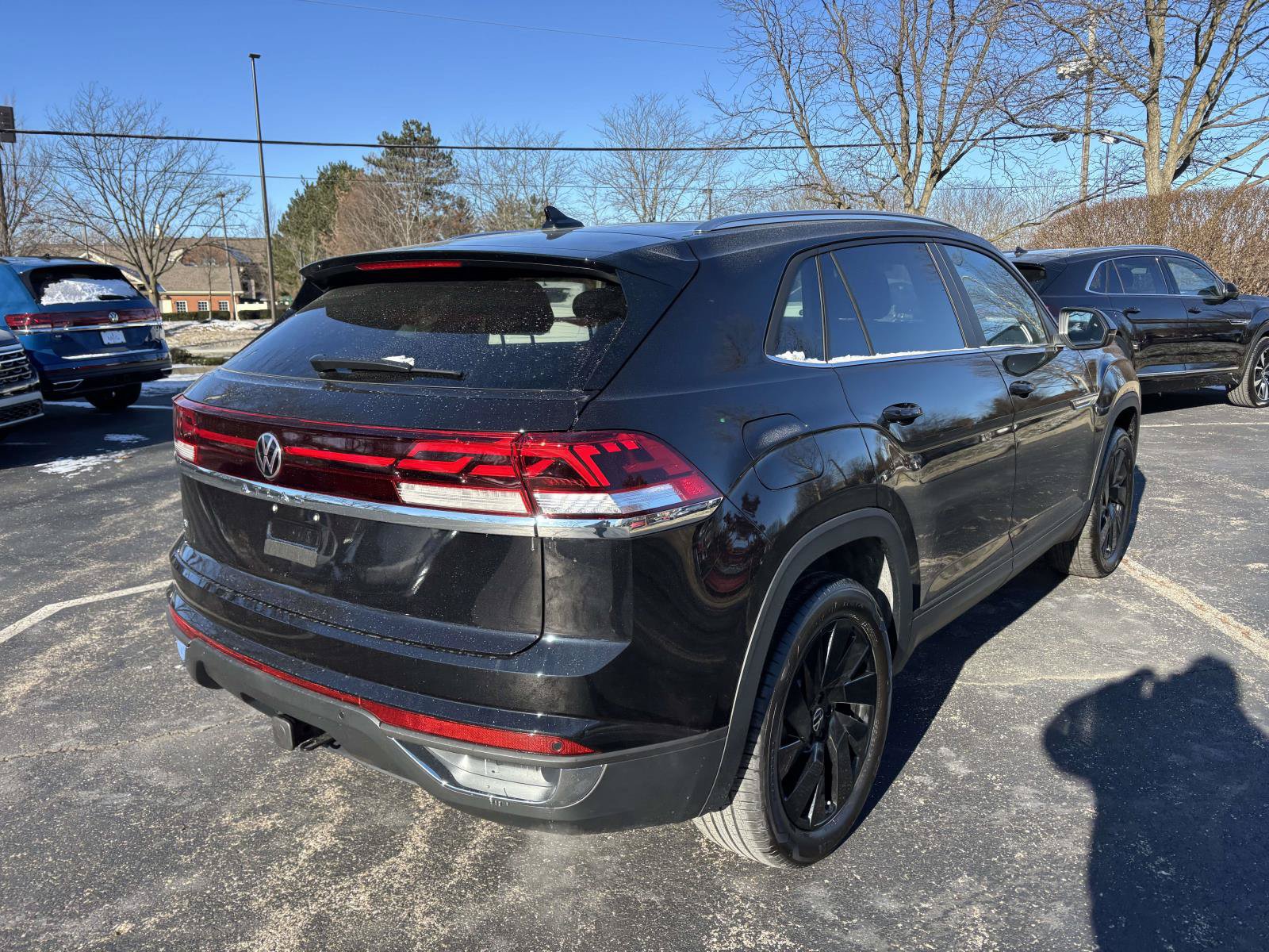 New 2026 Volkswagen Atlas Cross Sport SE FWD image 7