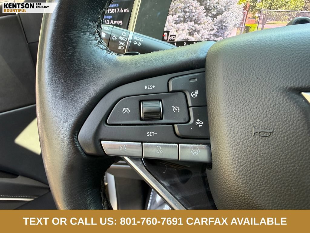 Used 2024 Cadillac Escalade Sport w/ LPO, ONYX Package AWD/4WD image 17