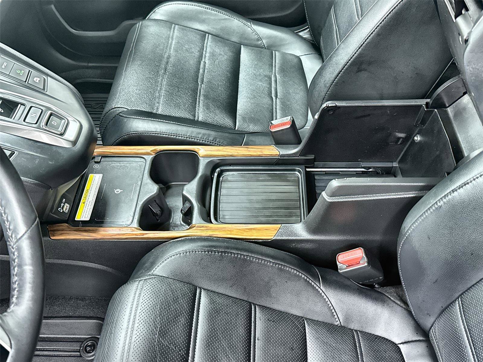 Used 2022 Honda CR-V Touring image 18