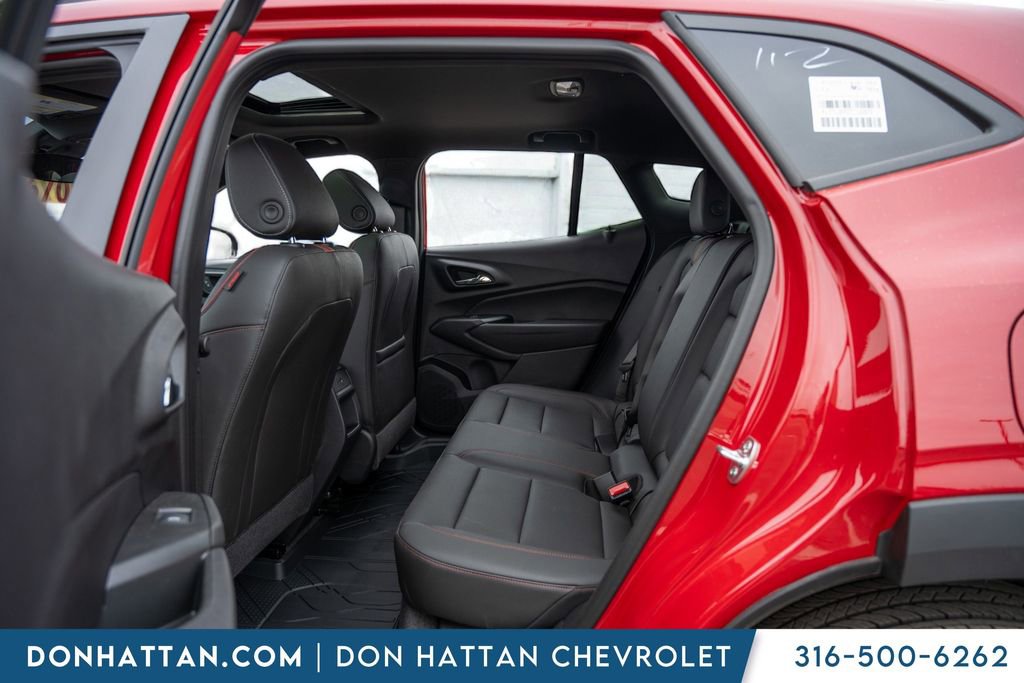 New 2026 Chevrolet Trax RS w/ Sunroof Package FWD image 22