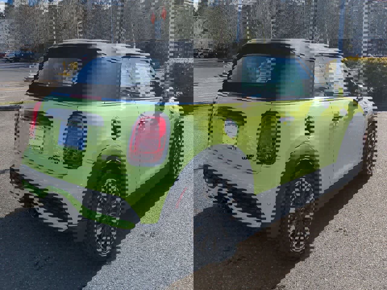 Certified 2023 MINI Cooper S w/ Signature Upholstery Package image 6