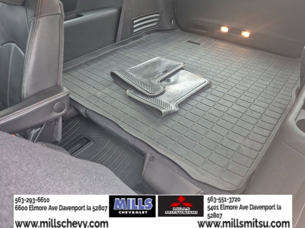 Used 2016 Chevrolet Traverse LT image 16