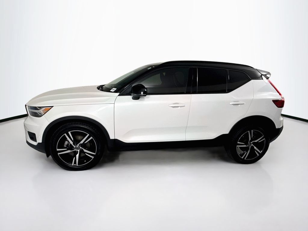 Used 2019 Volvo XC40 T5 R-Design AWD/4WD image 8