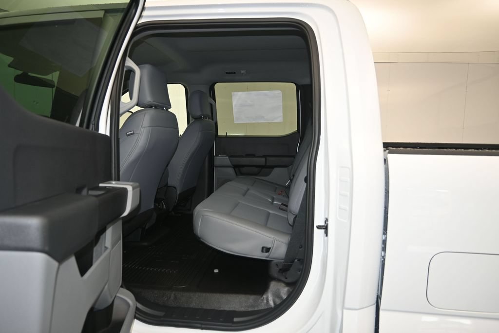 New 2027 Ford F250 XL w/ XL Chrome Package AWD/4WD image 22