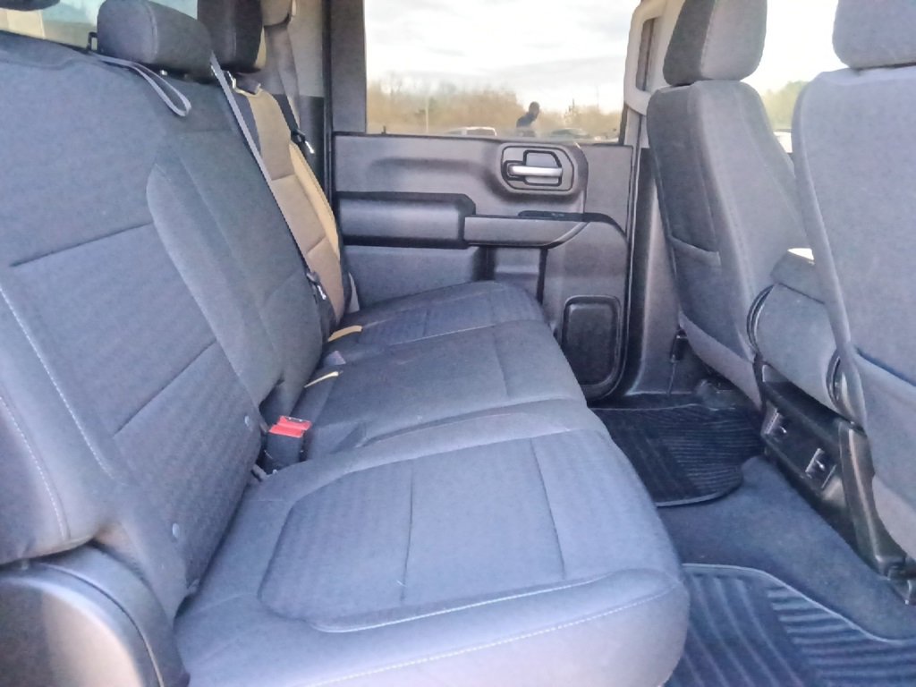 Used 2023 Chevrolet Silverado 2500 LT image 29