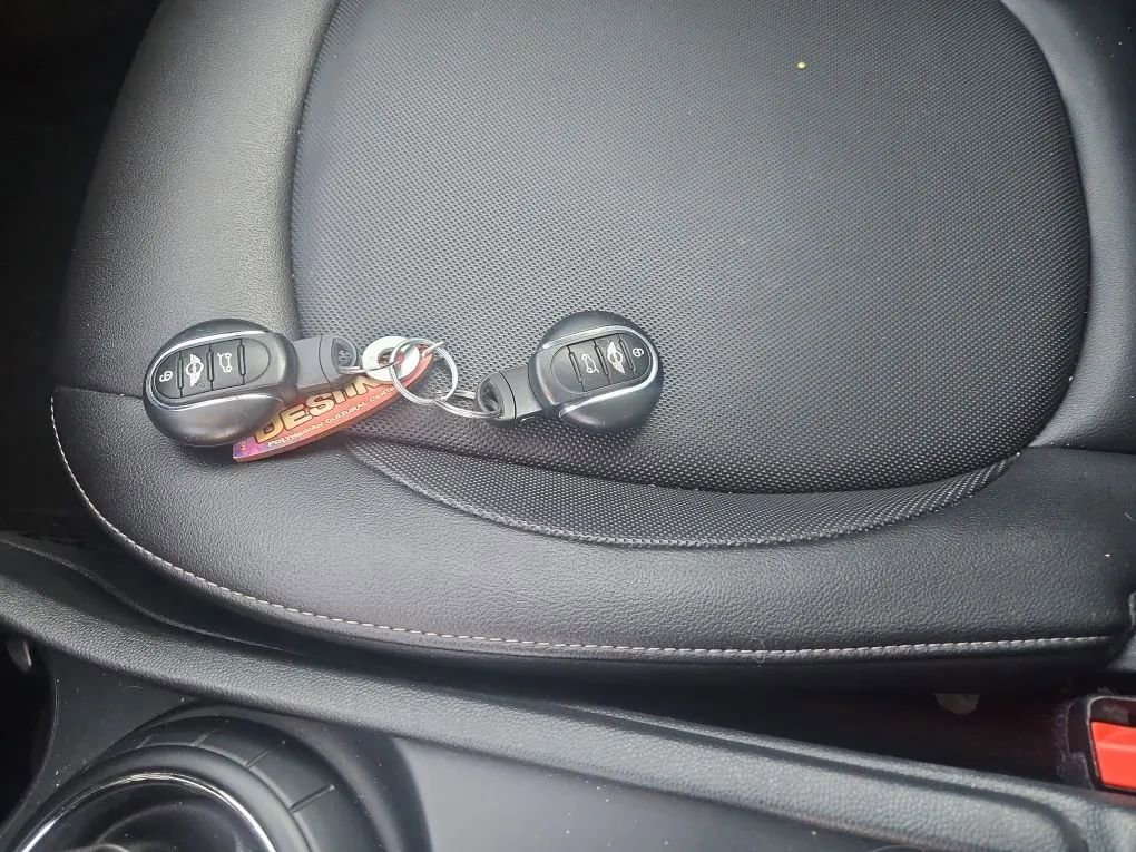 Used 2016 MINI Cooper Clubman image 28