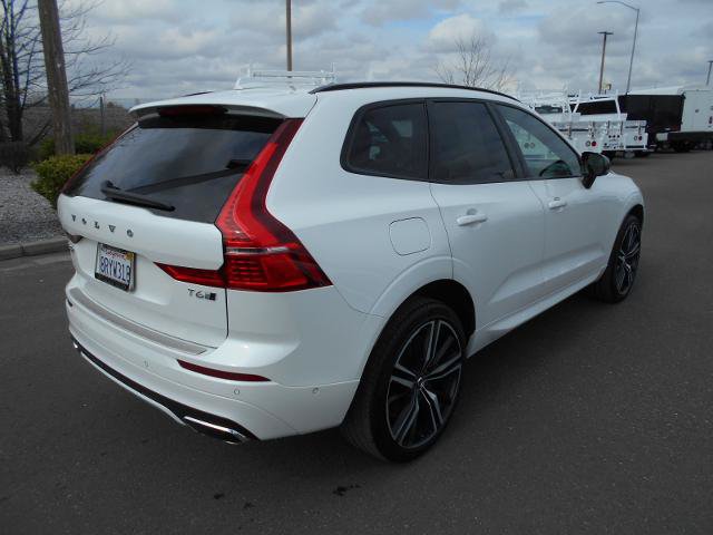 Used 2020 Volvo XC60 T6 R-Design w/ Protection Package Premier AWD/4WD image 4