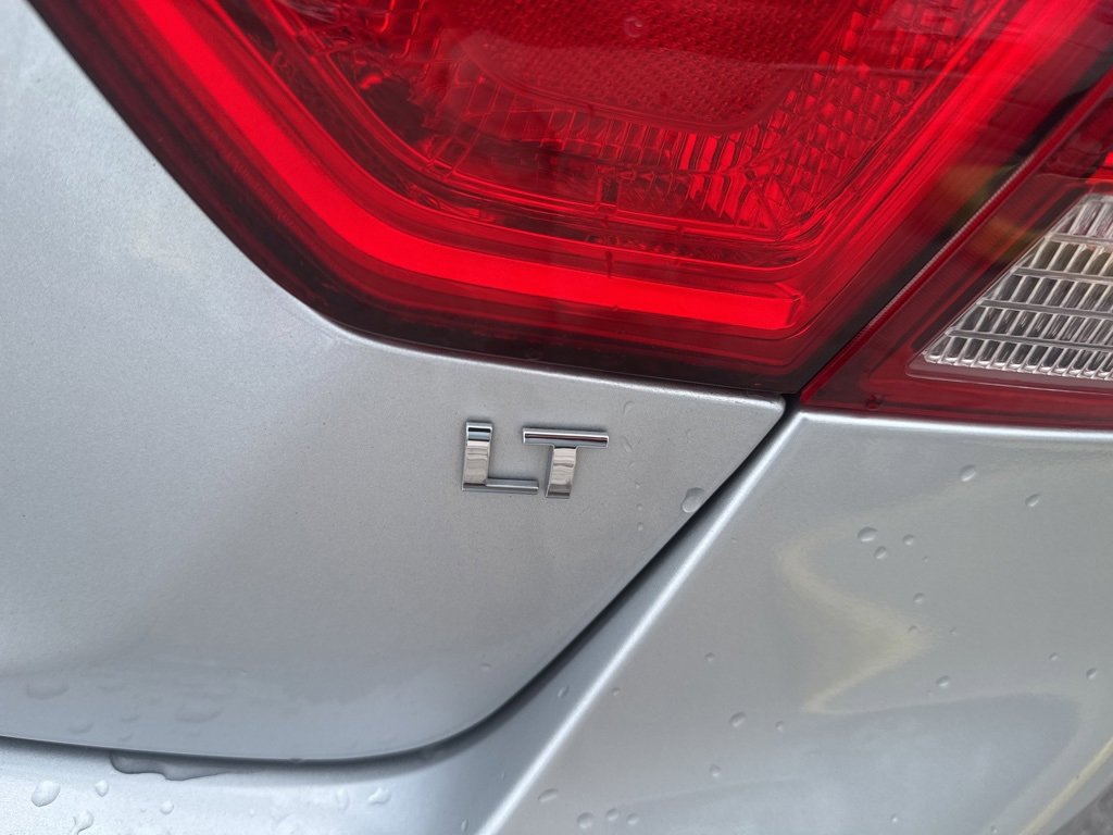 Used 2019 Chevrolet Impala LT w/ LT Leather Package image 6