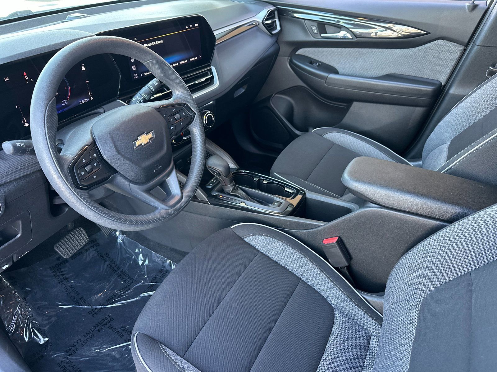Used 2025 Chevrolet TrailBlazer LT FWD image 9