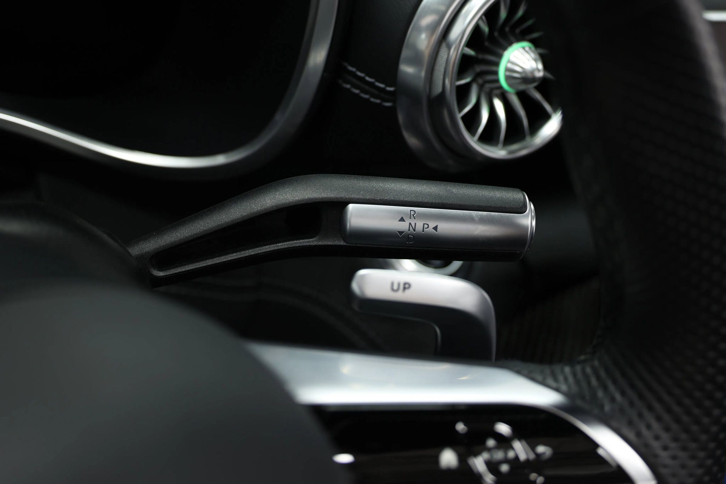 Used 2022 Mercedes-Benz SL 63 AMG 4MATIC image 29