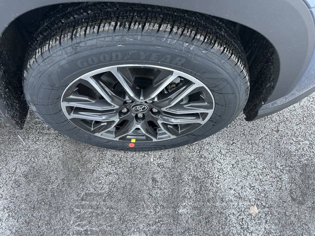 New 2026 Toyota Corolla Cross XLE w/ Convenience Package image 23