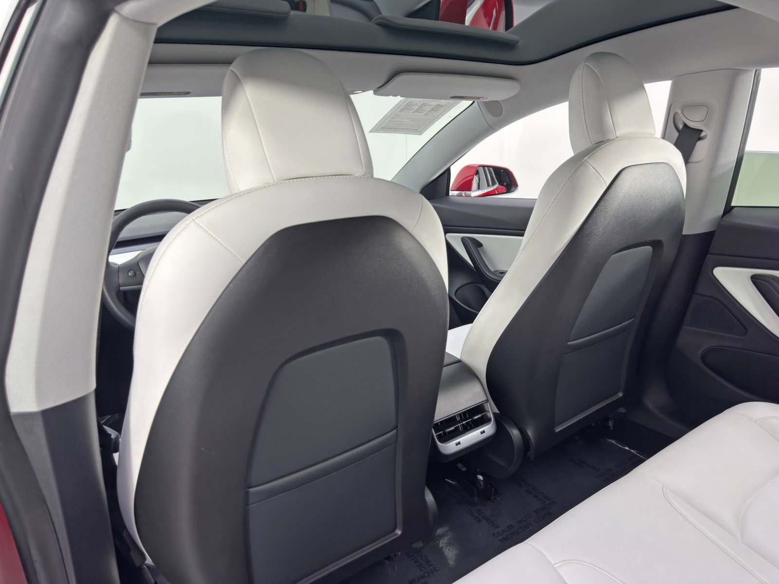 Used 2020 Tesla Model 3 Standard Range Plus image 34