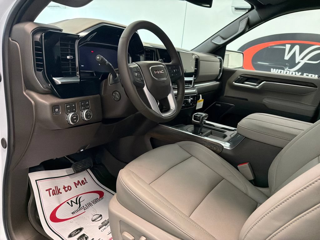 New 2026 GMC Sierra 1500 SLT w/ SLT Premium Package AWD/4WD image 12