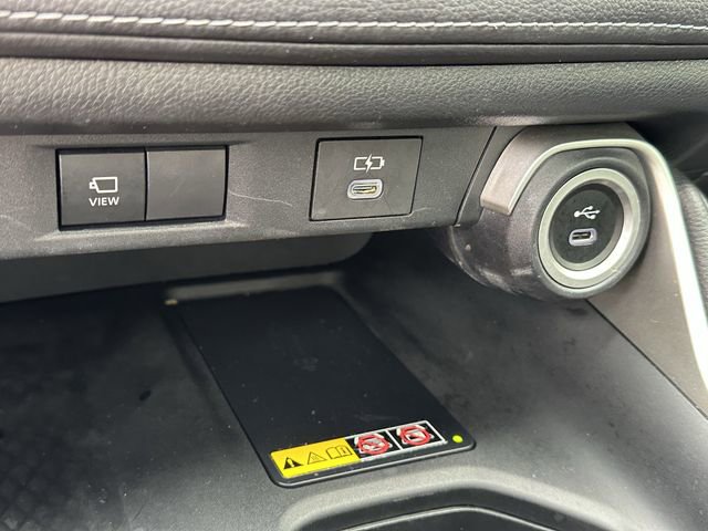 Used 2024 Toyota Grand Highlander Limited image 20