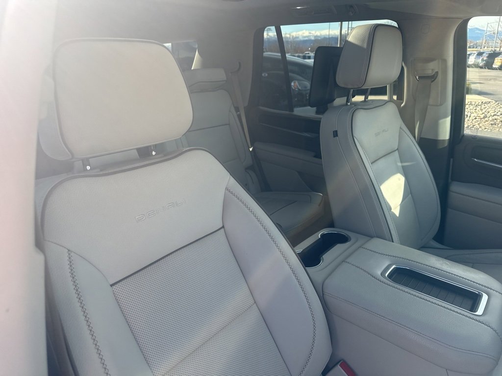Certified 2021 GMC Yukon Denali w/ Denali Premium Package image 31