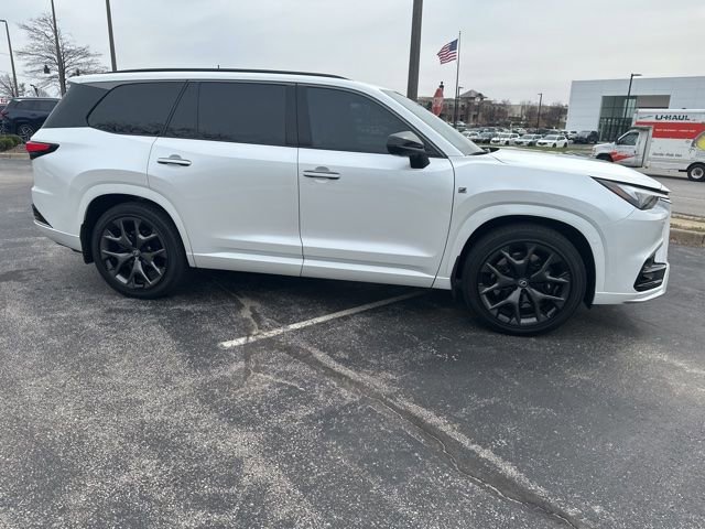 Certified 2026 Lexus TX 500h 500h F SPORT Performance Premi w/ Technology Package image 2