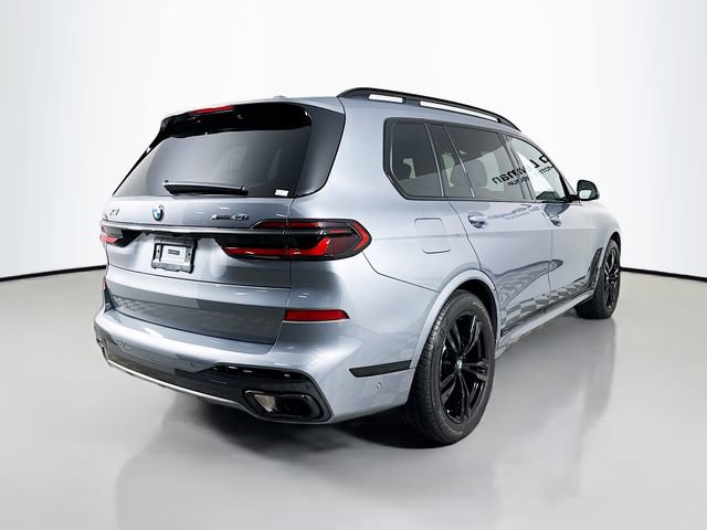 Used 2024 BMW X7 xDrive40i w/ M Sport Package image 7