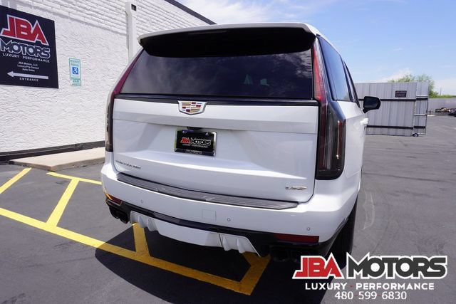 Used 2023 Cadillac Escalade V AWD/4WD image 86