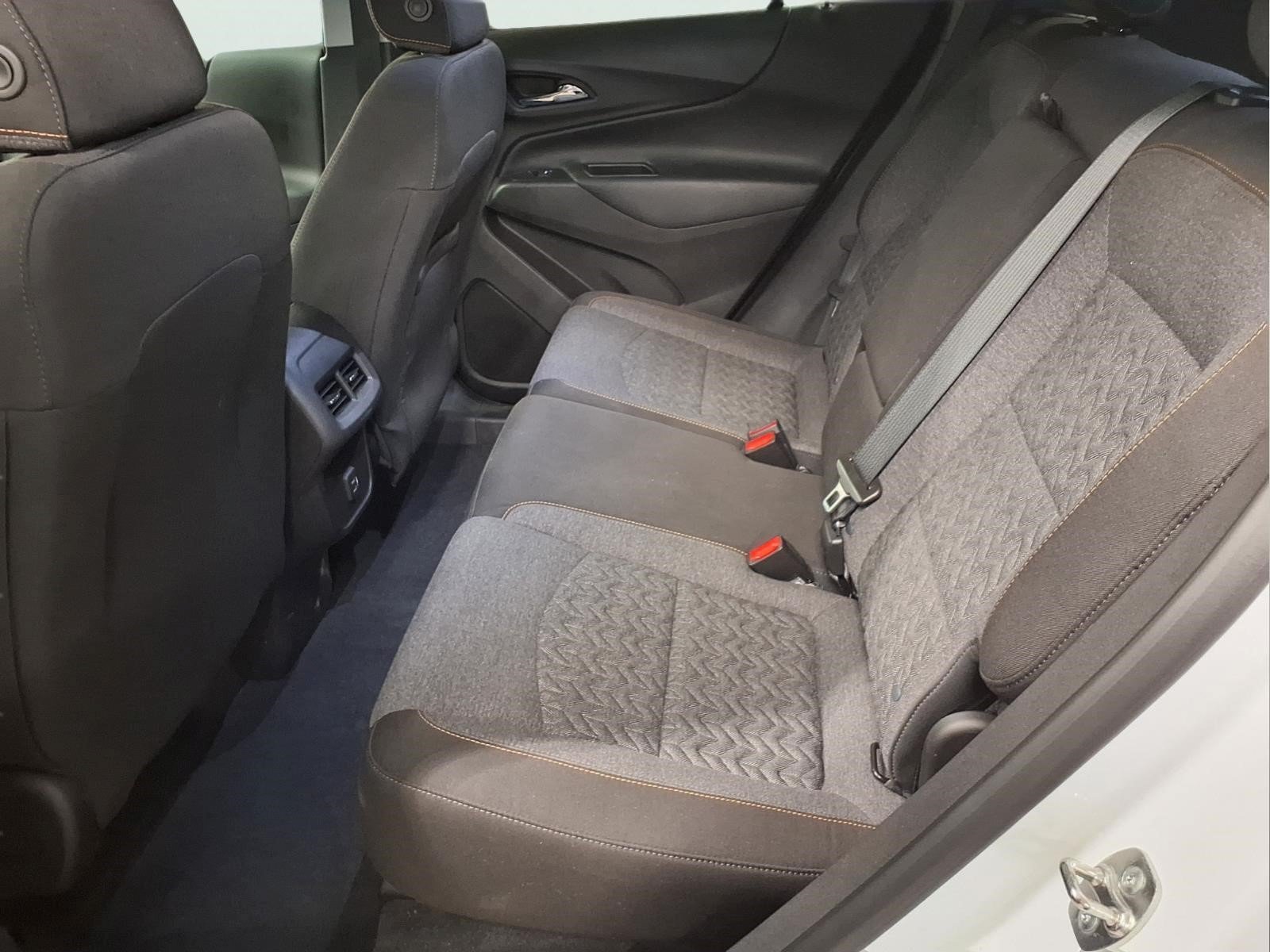 Certified 2024 Chevrolet Equinox LT w/ LPO, Floor Liner Package FWD image 7