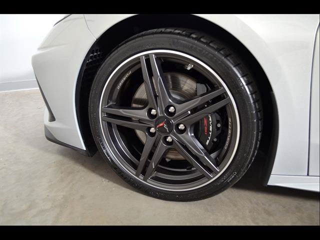 Used 2023 Chevrolet Corvette Stingray Coupe w/ Z51 Performance Package RWD image 9