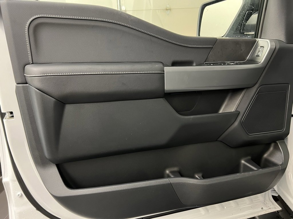 New 2025 Ford F150 XLT w/ Equipment Group 302A MID image 29