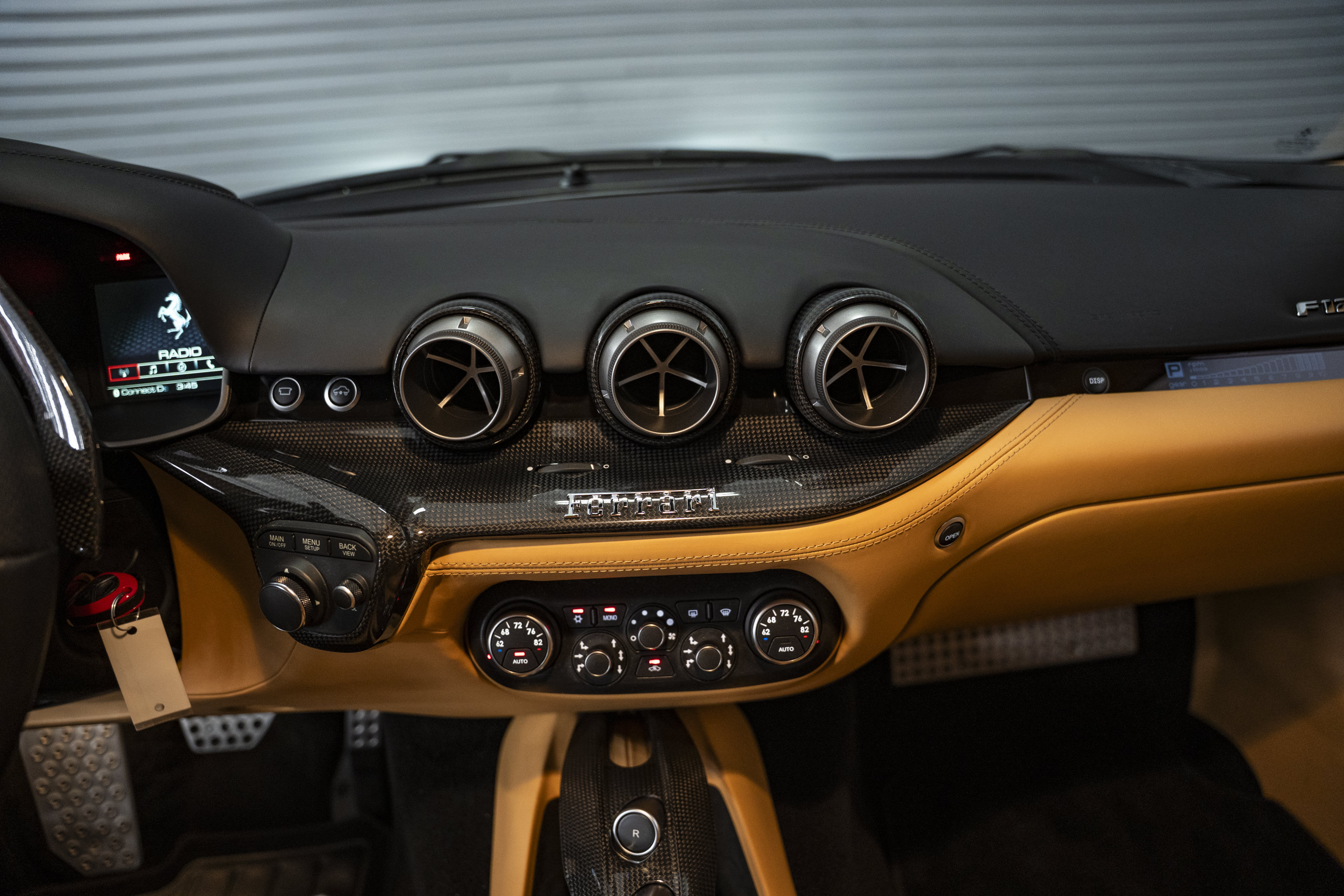 Used 2014 Ferrari F12 Berlinetta RWD image 39