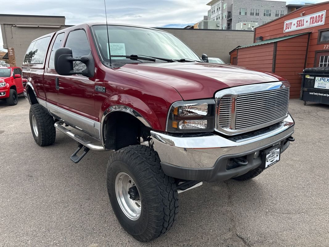 Used 2002 Ford F250 XLT AWD/4WD image 1