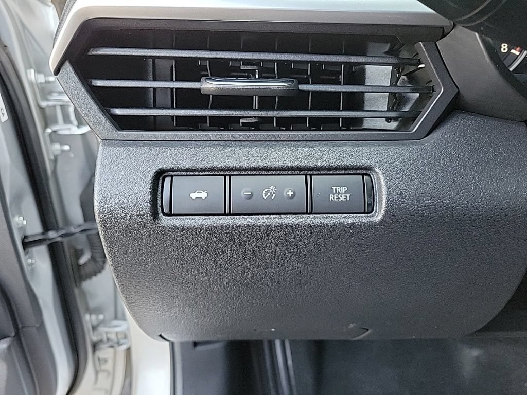 Used 2020 Nissan Altima 2.5 SR w/ Premium Package AWD/4WD image 29