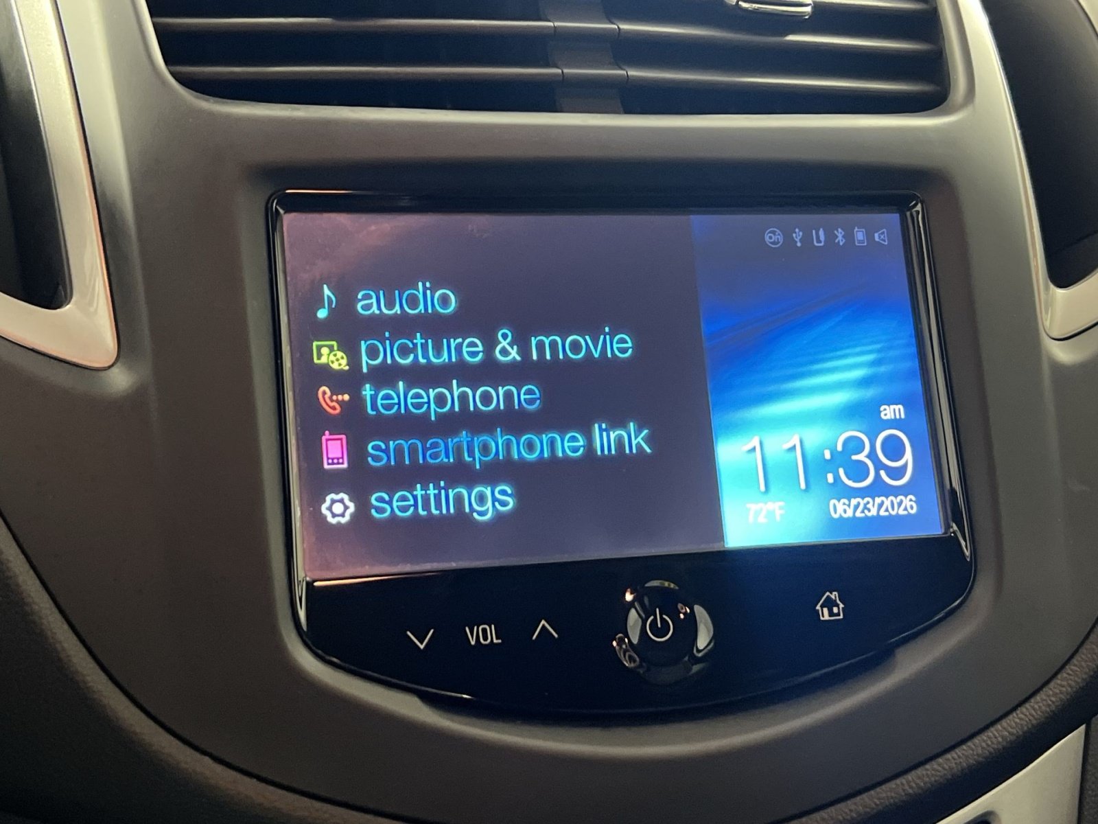 Used 2015 Chevrolet Trax LT FWD image 21