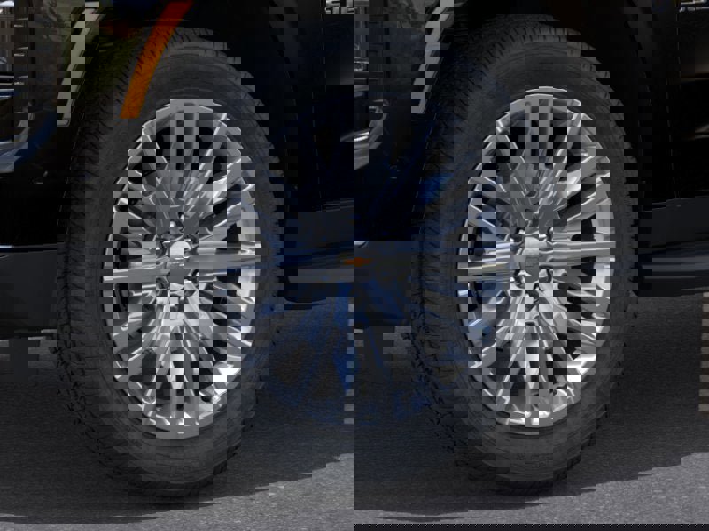 New 2026 Chevrolet Suburban Premier AWD/4WD image 9