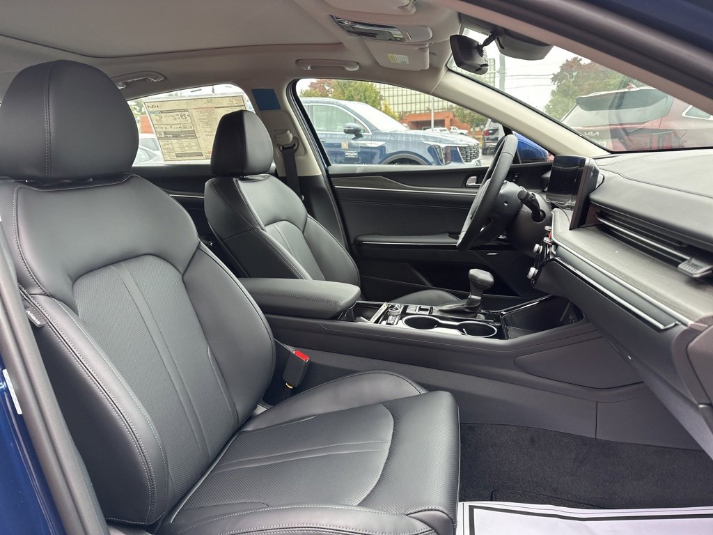 New 2026 Kia K5 EX image 14