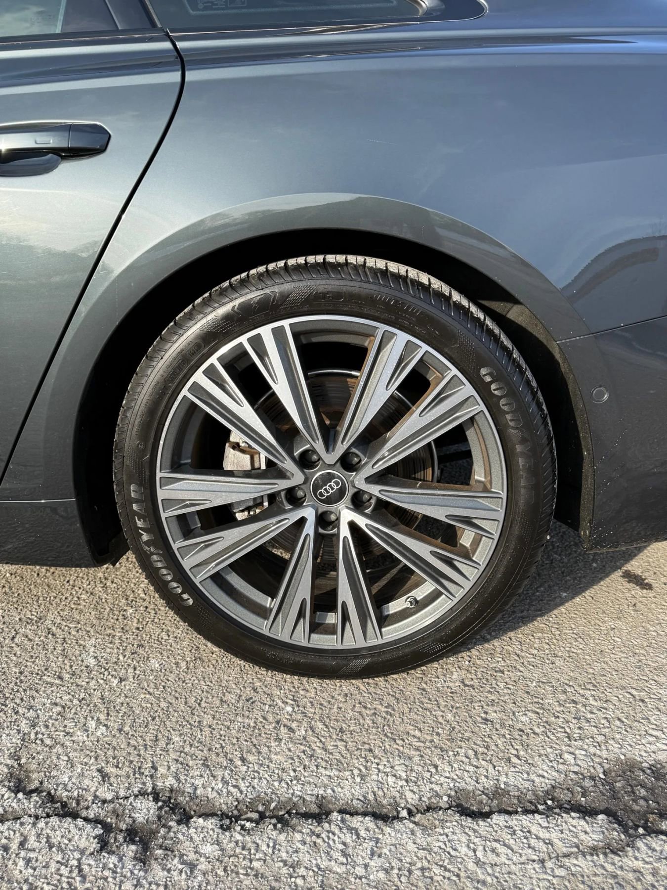 Used 2022 Audi A6 2.0T Premium w/ Black Optic Sport Package image 29