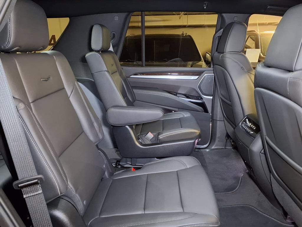 New 2026 Cadillac Escalade 4WD image 7