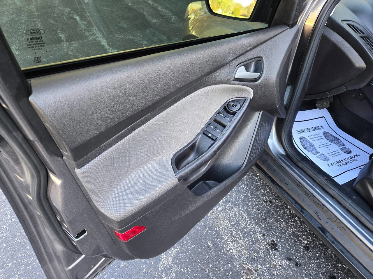 Used 2014 Ford Focus SE image 18