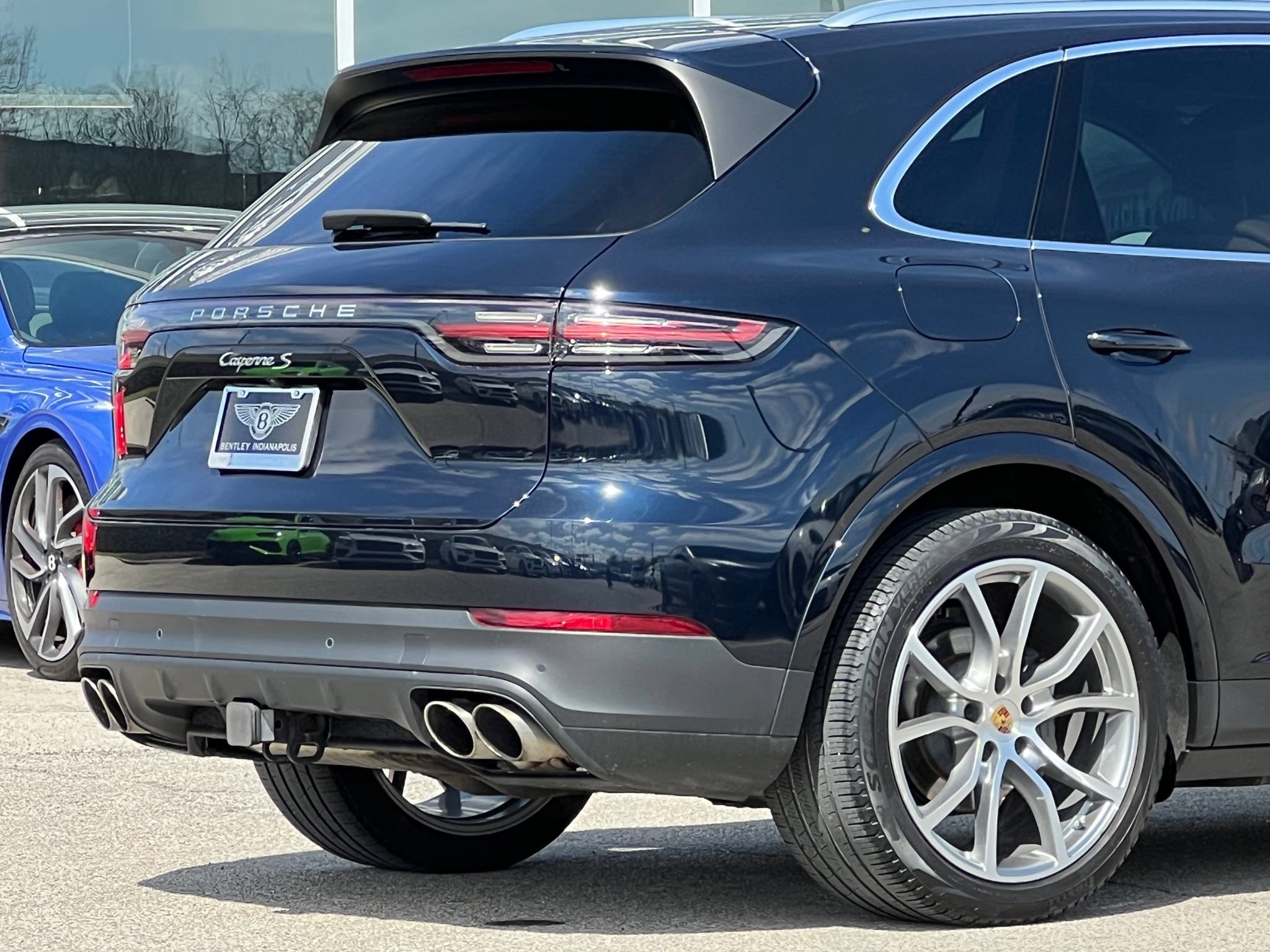 Used 2021 Porsche Cayenne S AWD/4WD image 8
